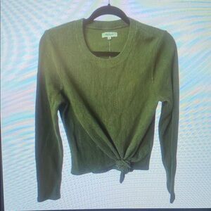 Green Long Sleeve Knit Top